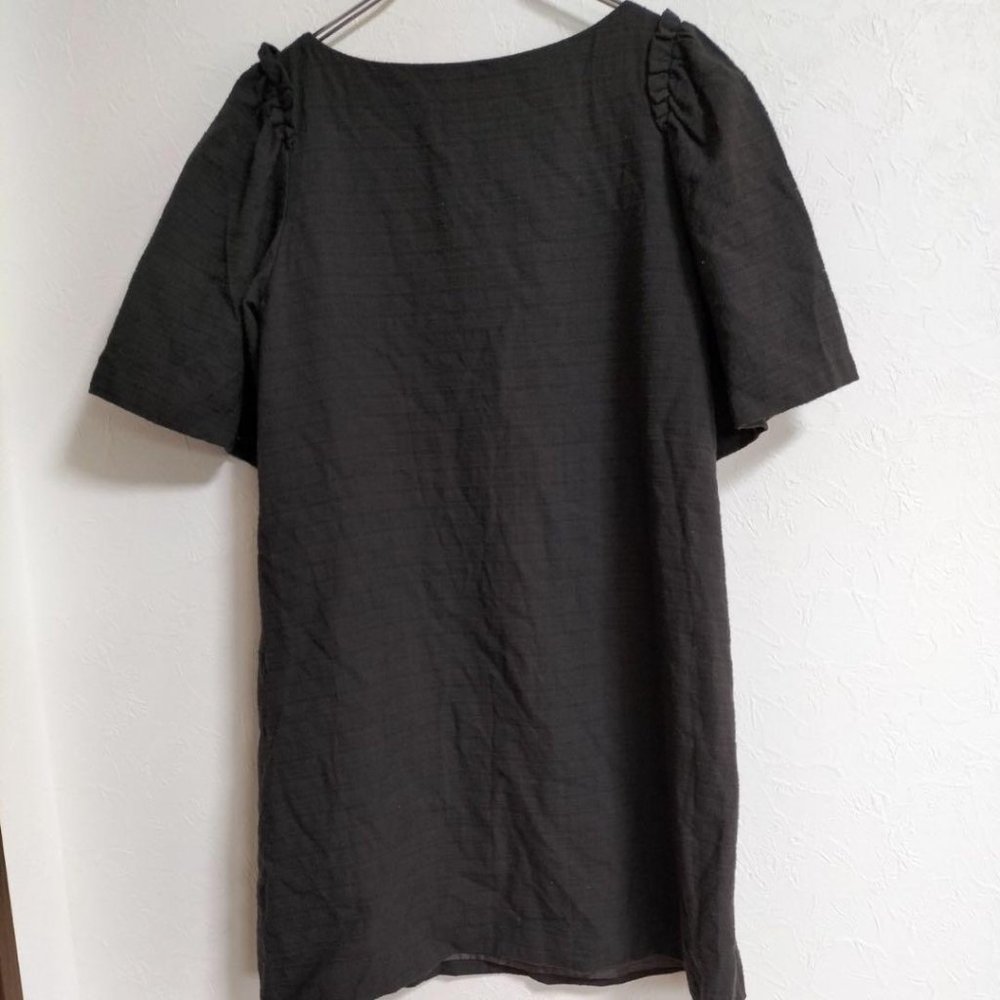 women's short sleeves